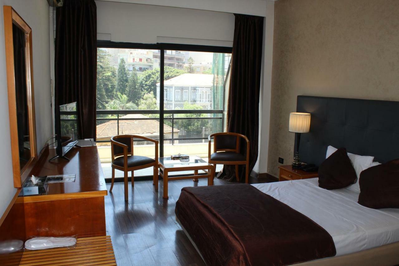 Charles Hotel Beiroet Buitenkant foto